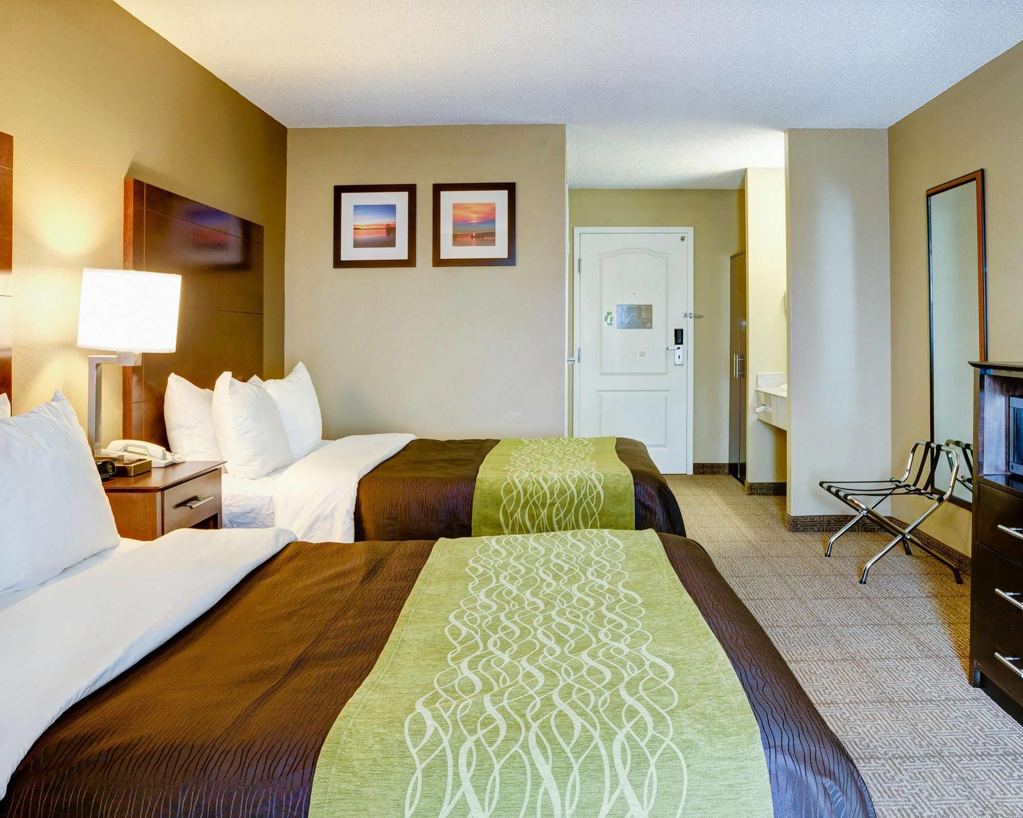 Comfort Inn & Suites Bryant - Benton Exterior photo